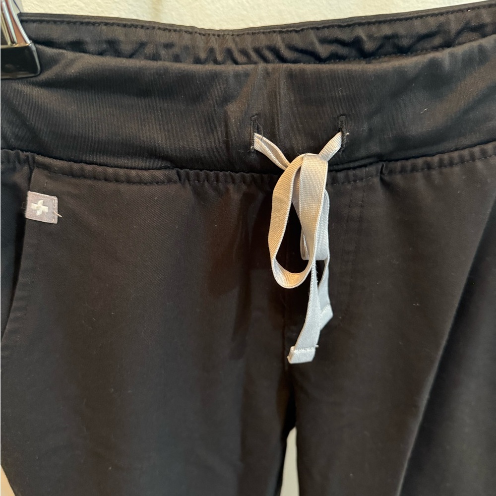 Figs classic jogger scrub pants